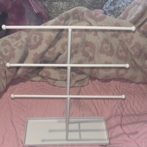 White Jewelry Organizer Stand